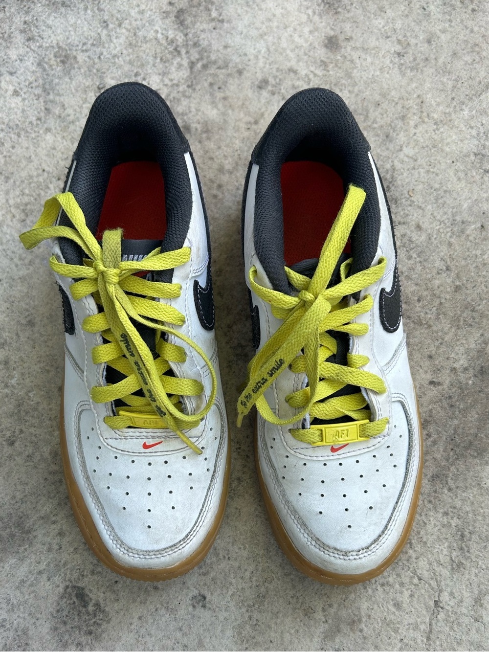 Nike Kids Air Force 1 LV8 sneakers,